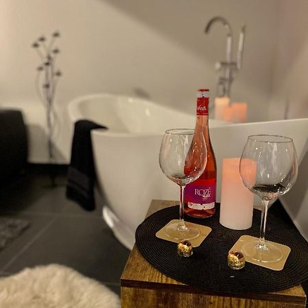 Kiraly Street , Stylish Apartment Budapest Ngoại thất bức ảnh