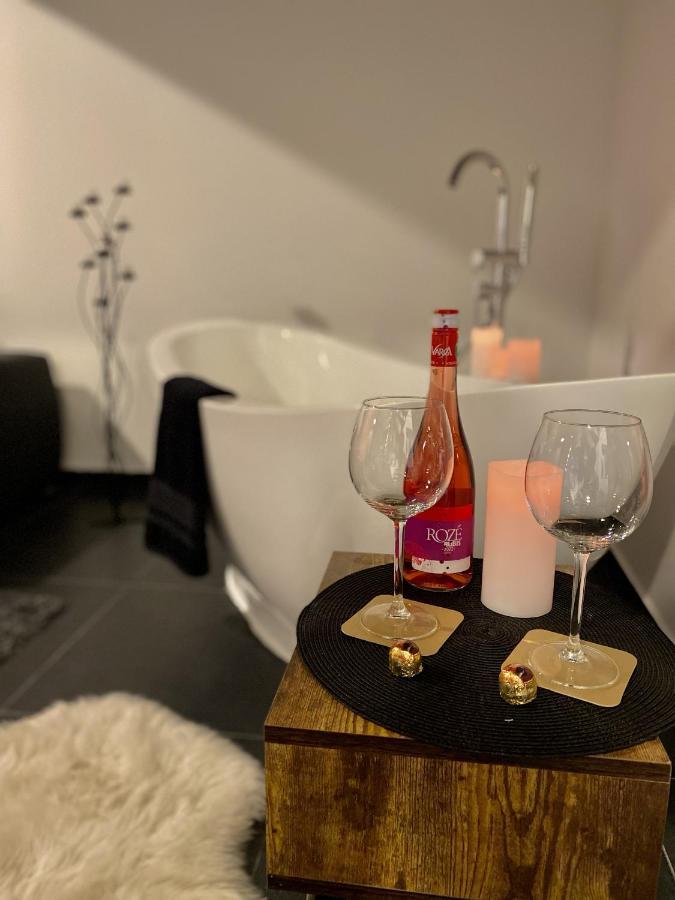 Kiraly Street , Stylish Apartment Budapest Ngoại thất bức ảnh